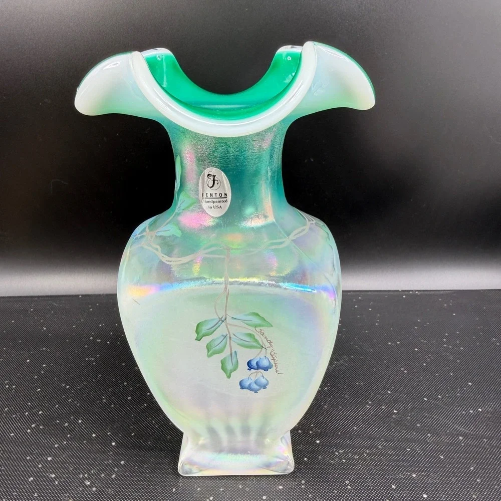 Fenton‎ New Century XXI Green Opalescent Iridescent Hand Painted Blueberry Vase